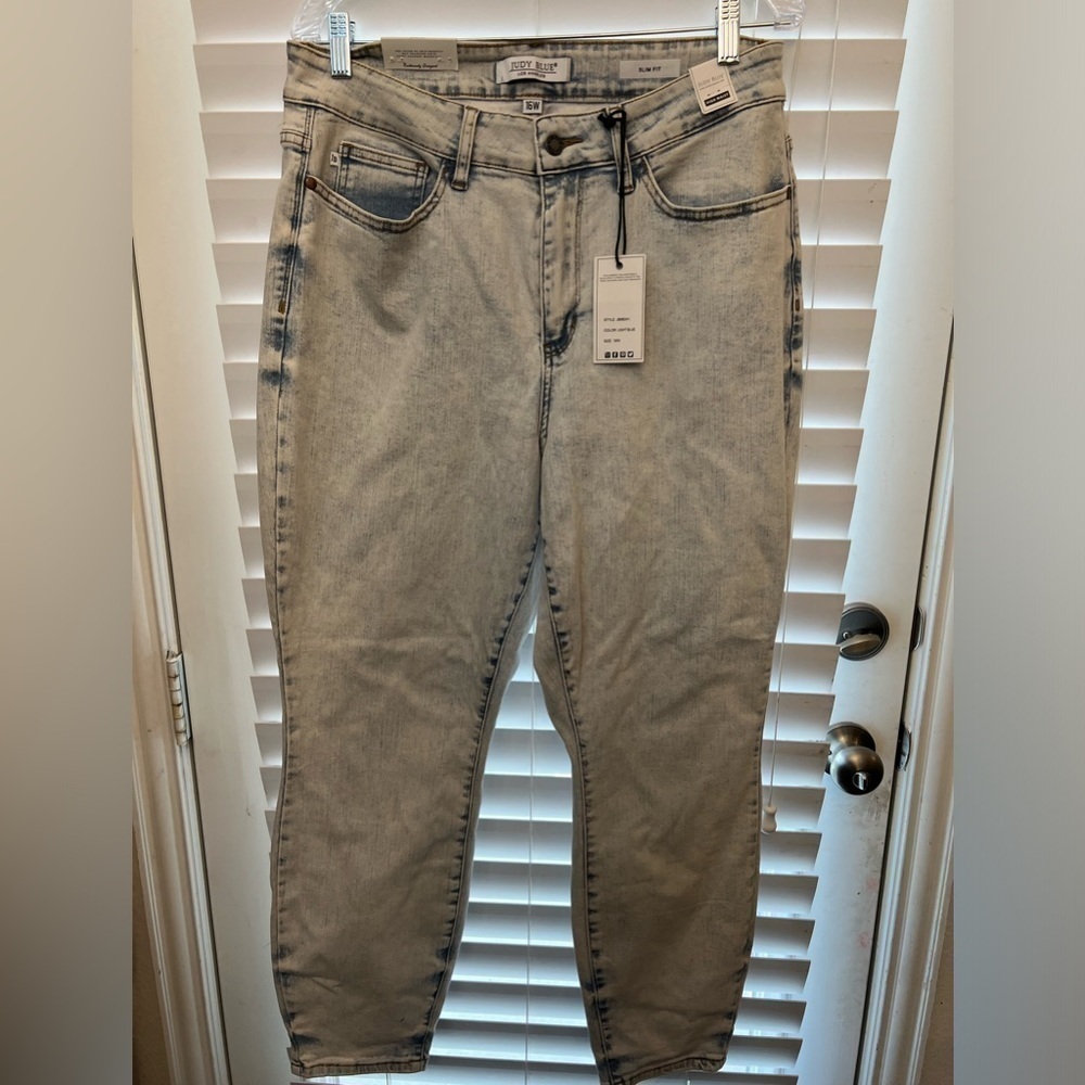 Judy blue acid wash Jeans size 16w broken zipper - Picture 4 of 6